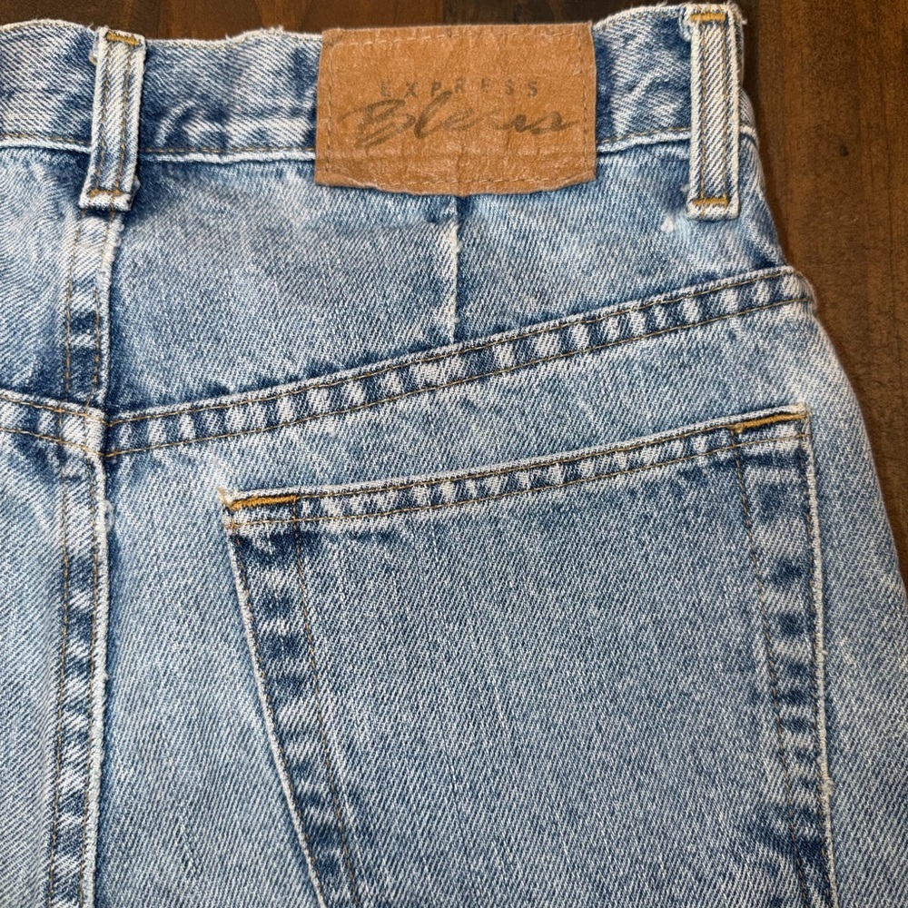 Women’s Express Blues 100% Cotton Jeans - Picture 9 of 9